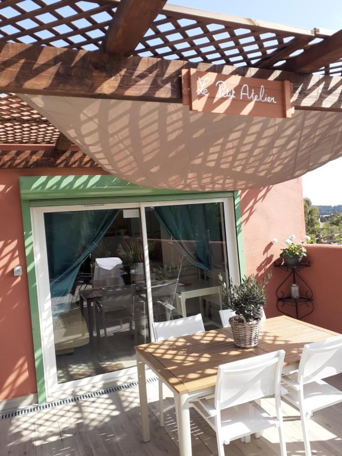 Le Petit Atelier Villa Bormes-les-Mimosas Luaran gambar
